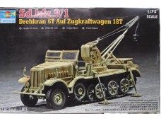 TRUMPETER 小號手 Sd.Kfz.9/1 mit Drehkran 6t auf Zugkraftwagen 18t 1/72 NO.07251