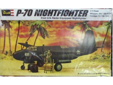 REVELL P-70 Nightfighter 1/72 NO.H-232