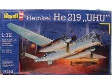 REVELL Heinkel He219 Uhu 1/72 NO.04690