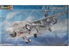 REVELL A-7 Corsair II 1/72 NO.4345