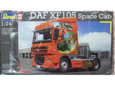 REVELL DAF XF 105 Space Cab 1/24 NO.07496