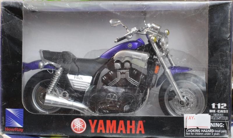 New Ray YAMAHA V-MAX 1/12 機車完成品NO.53793